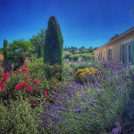 Maison De Charme Avec Jardin Clos Et Animaux Admis, - Fr-1-616-110